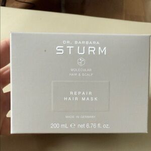 Dr Barbara Sturm repair hair mask 200ml